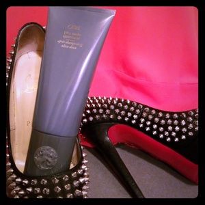BRAND NEW ORIBE ULTRA GENTLE CONDITIONER